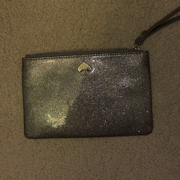 Kate Spade wristlet - Picture 4 of 4